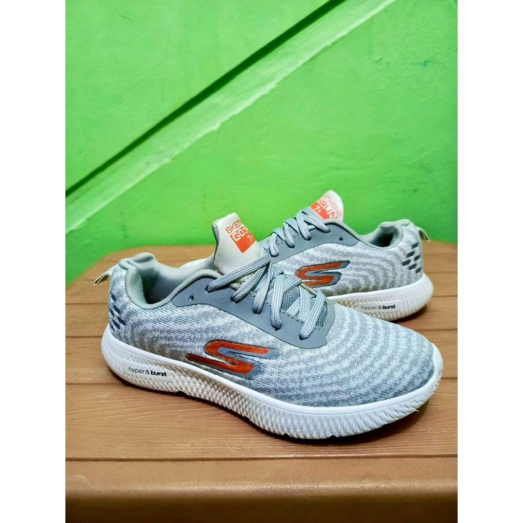 Sepatu Running Go Run 7+ Hyper burst Size 37,5