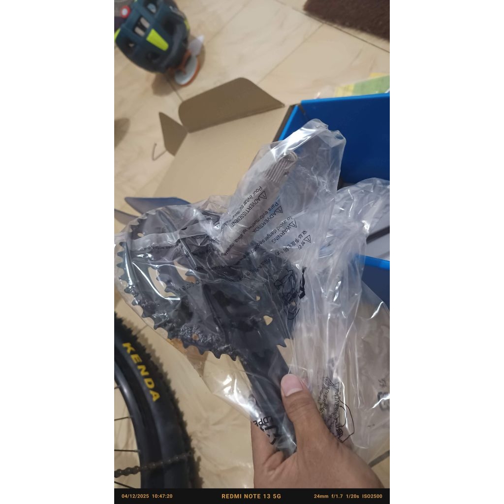 Crankset Shimano Altus