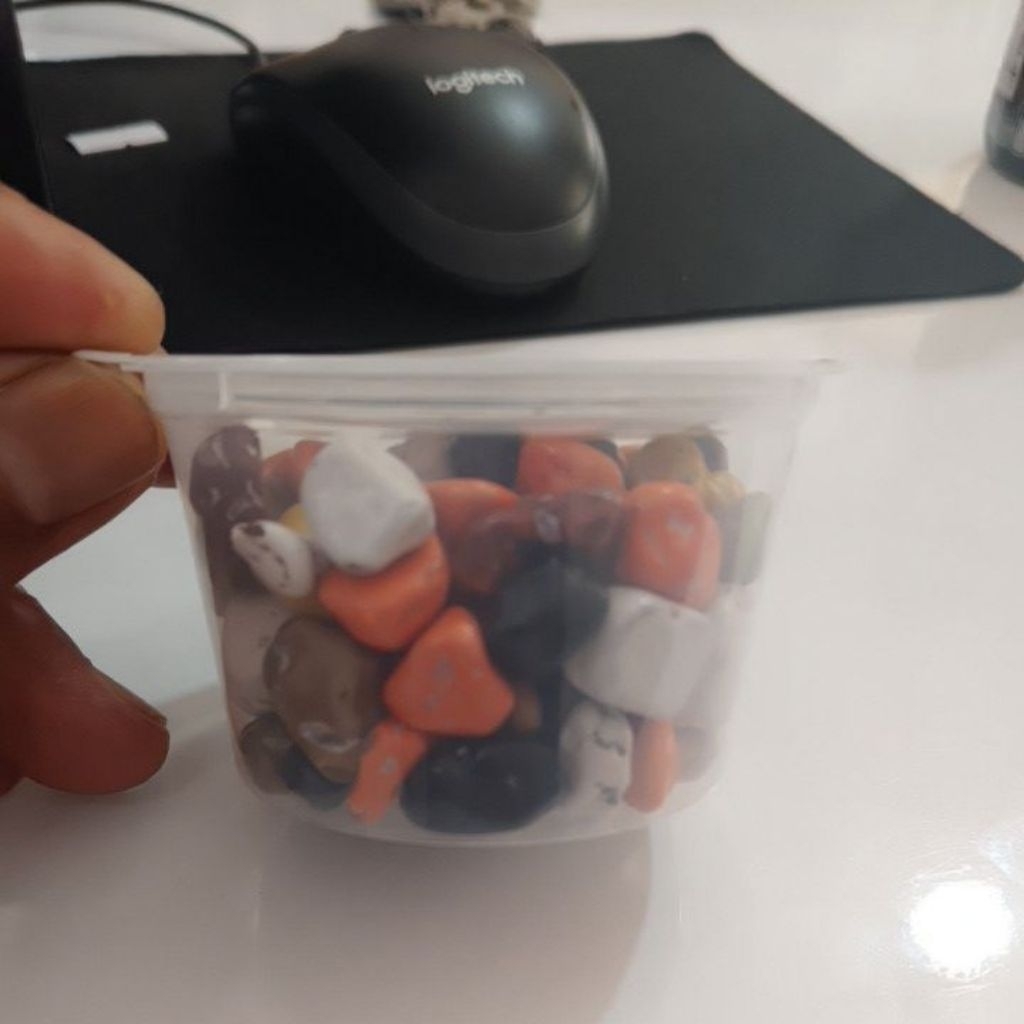 coklat batu krikil