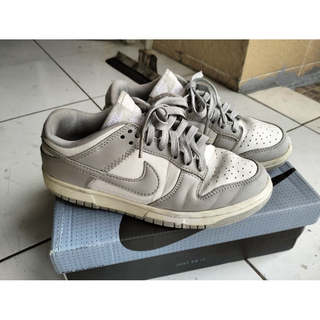 Sepatu NIKE Dunk Low grey fog Original (second)