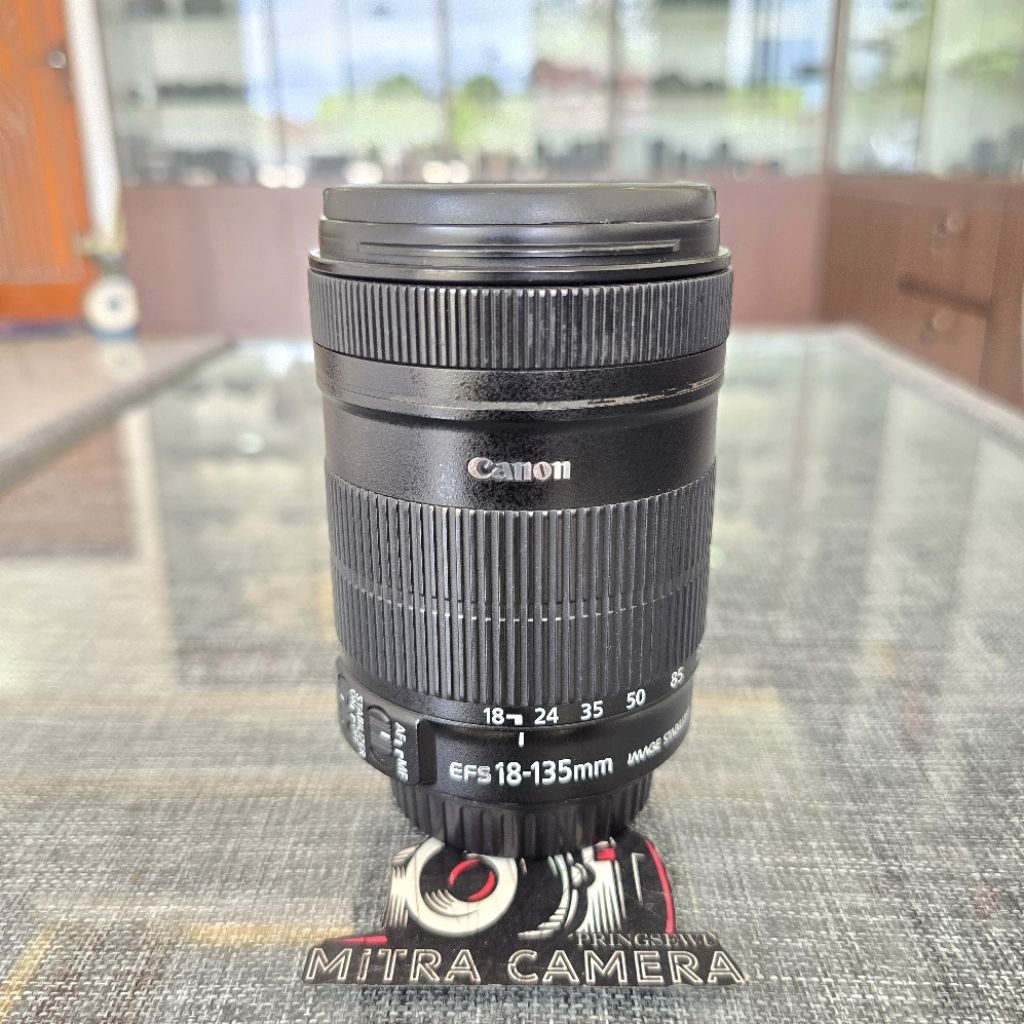 CANON 18-135mm IS