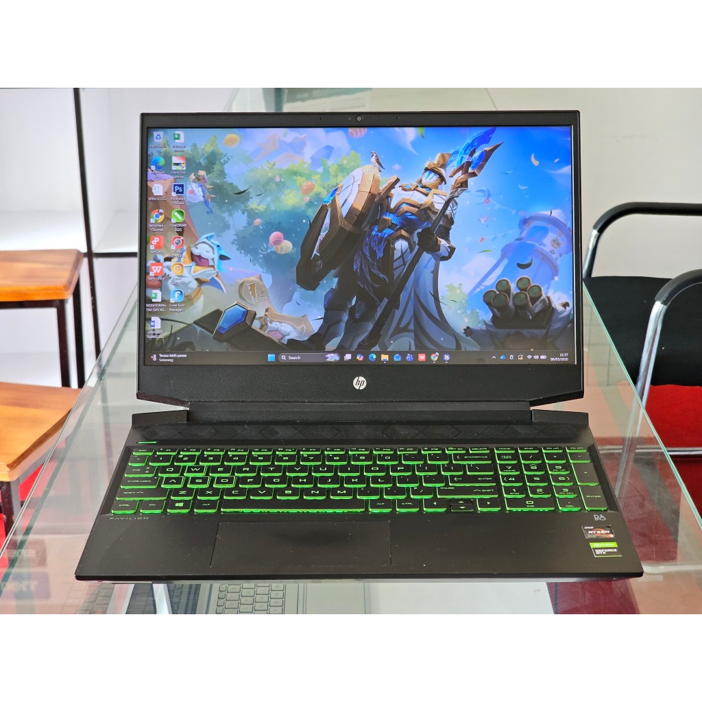 HP PAVILION GAMING 15 AMD Ryzen 5 3550H Ram 16 GB SSD 512 GB Nvidia GTX 1050 Gaming dan Desain Grafi