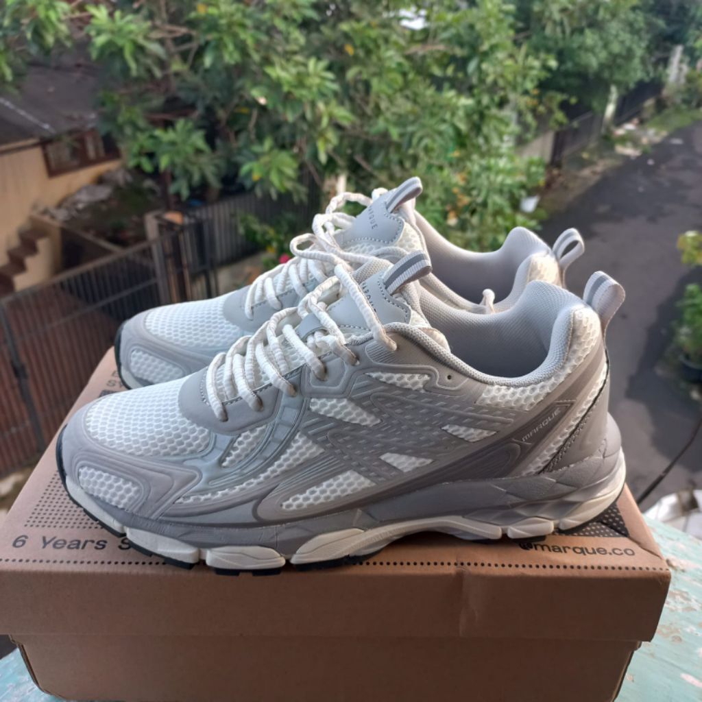 Sepatu Marque atlas size 43