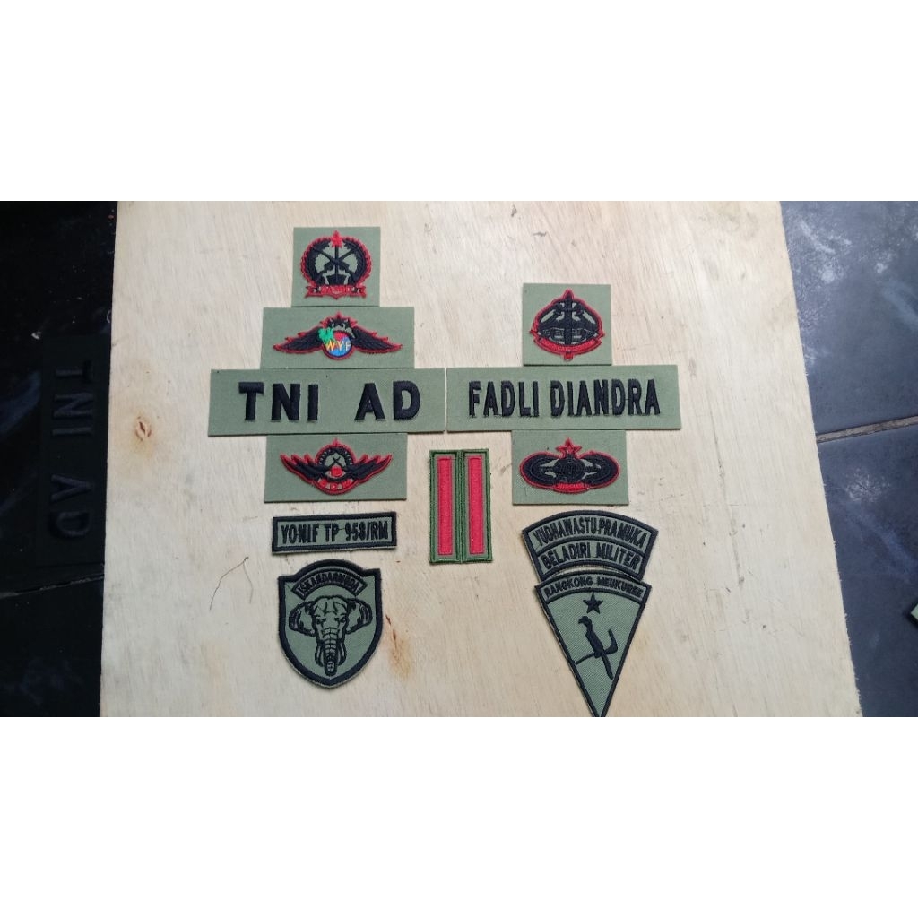 SAGE GREEN ATRIBUT TNI BRIVET MIKA TIMBUL