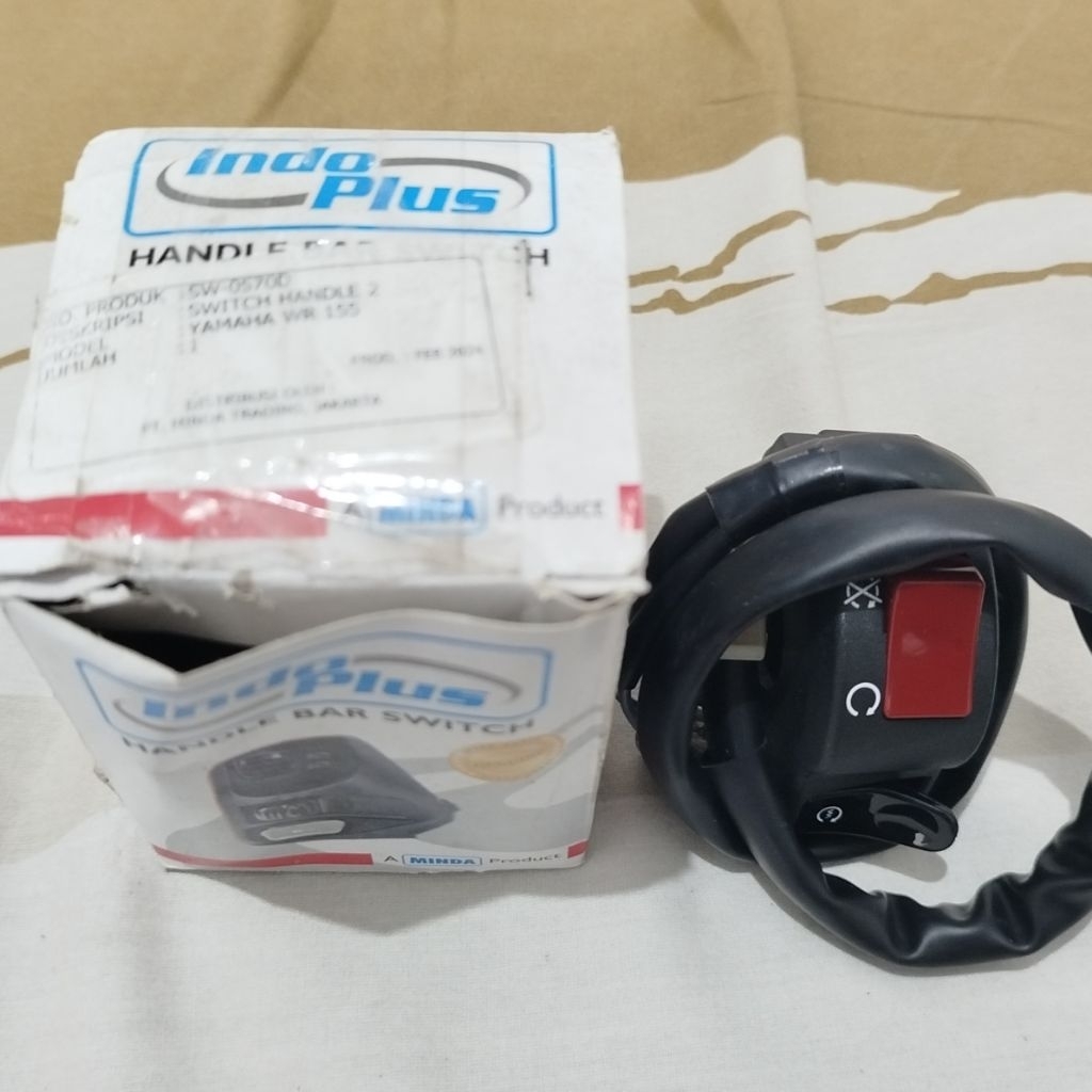 SAKLAR KANAN WR155