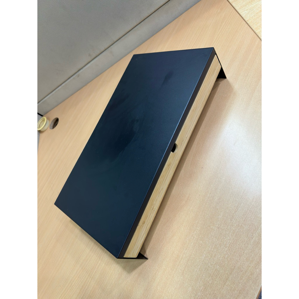 Rak CPU Ikea