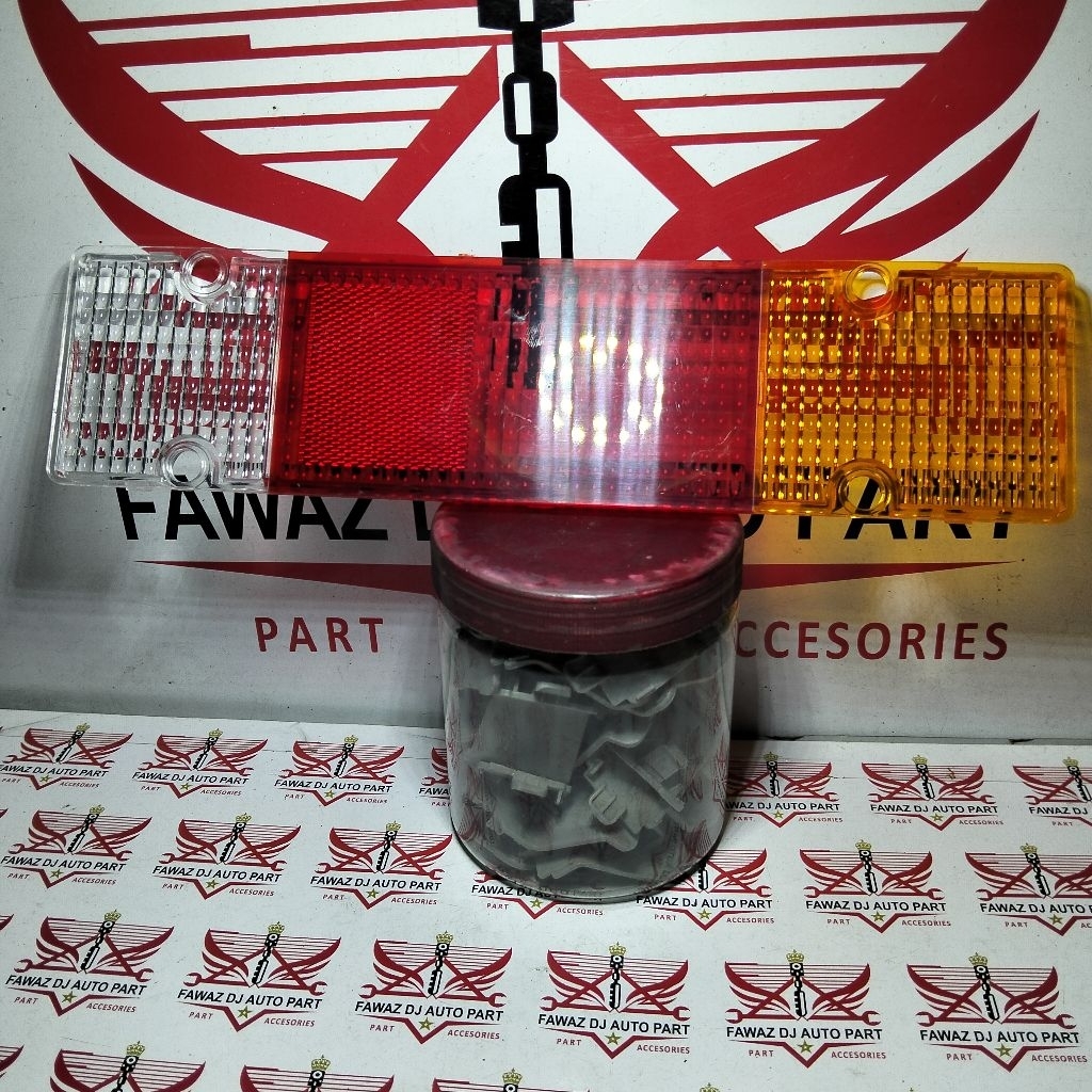 Mika Lampu Belakang Stoplamp L300 Original