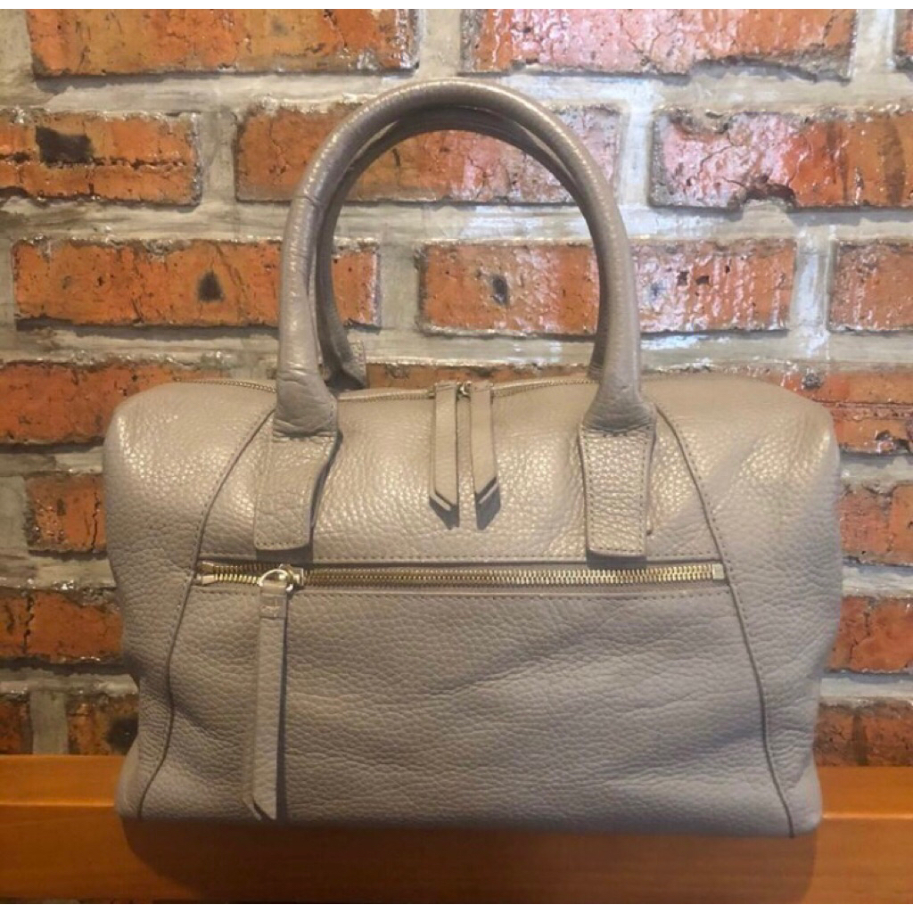 hand bag abu Alphard kulit asli preloved