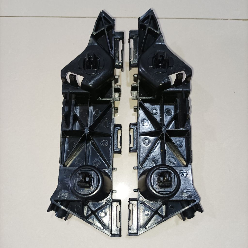 BREKET BEMPER DEPAN AVANZA XENIA 2012-2015 ORIGINAL