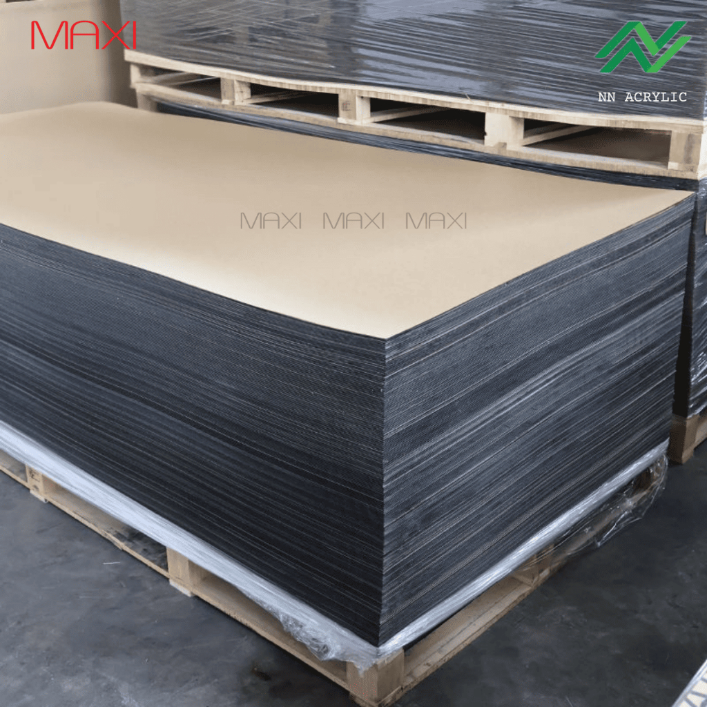NN | Mika/Akrilik | Hitam Glossy Solid | Lembaran 122x 244 cm | Tebal 2mm-10mm