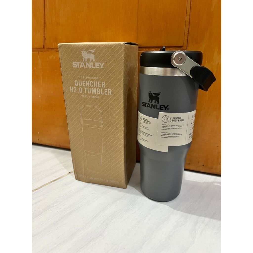 Tumbler stanley 30 oz / 887 ml