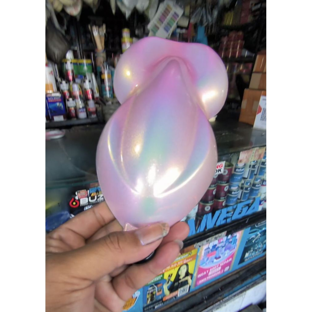 Cat Bunglon Snow Pink, Contoh foto dan vidio menggunakan dasar warna putih