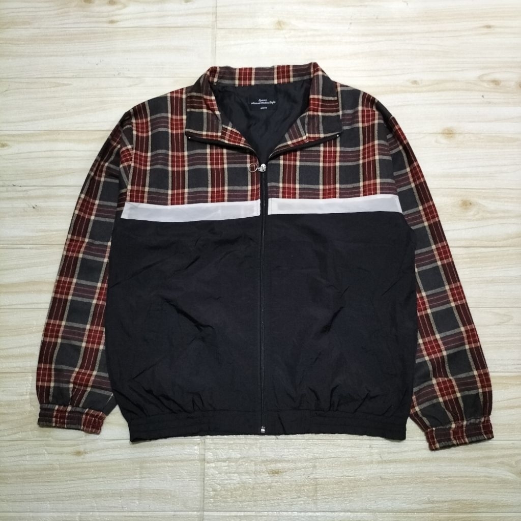 470. Jaket  SPINNS  Size M fit L  LD116