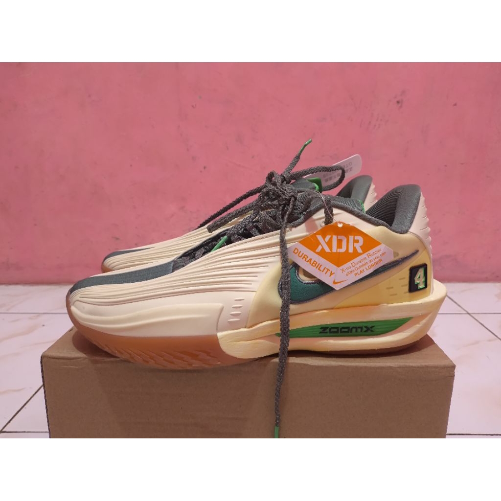 Nike GT Cut Turbo 3