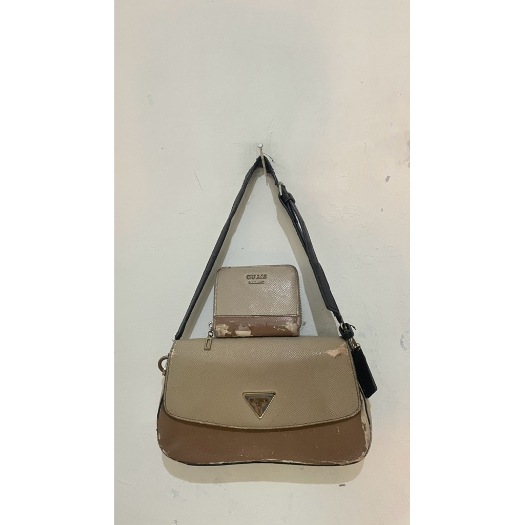 Preloved Guess Cordelia Flap Shoulder Bag dan Noelle SLG small zip