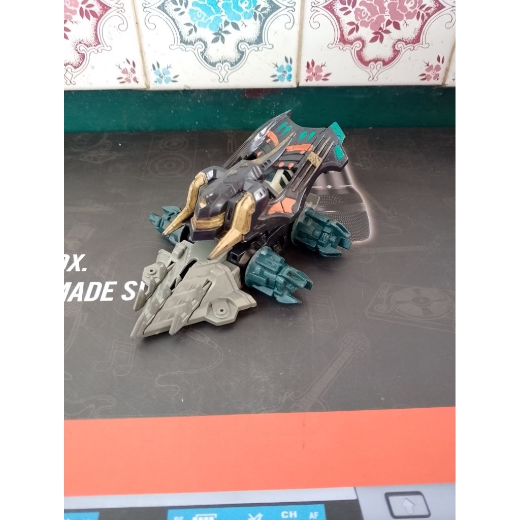 crush gear mainan nostalgia 90'an