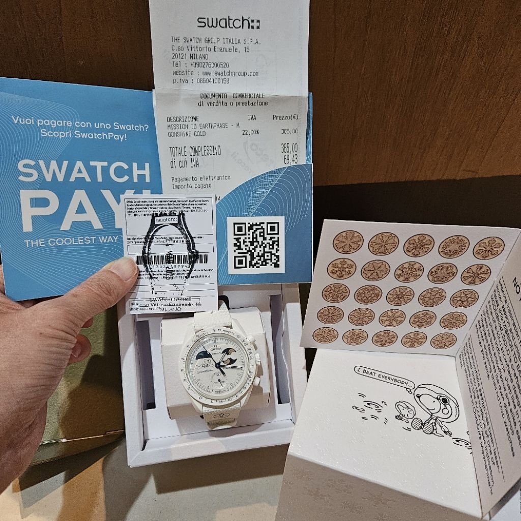 Snoopy Peanuts Swatch x Omega Mission to Earthlhase Moonshine Gold AuthenticWatch Ready New