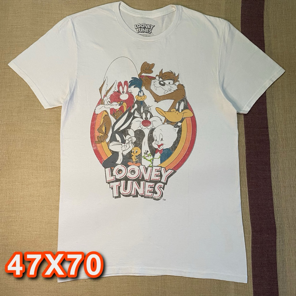 Kaos Karakter Kartun Kelinci dkk Putih Vintage - Kaos Second original