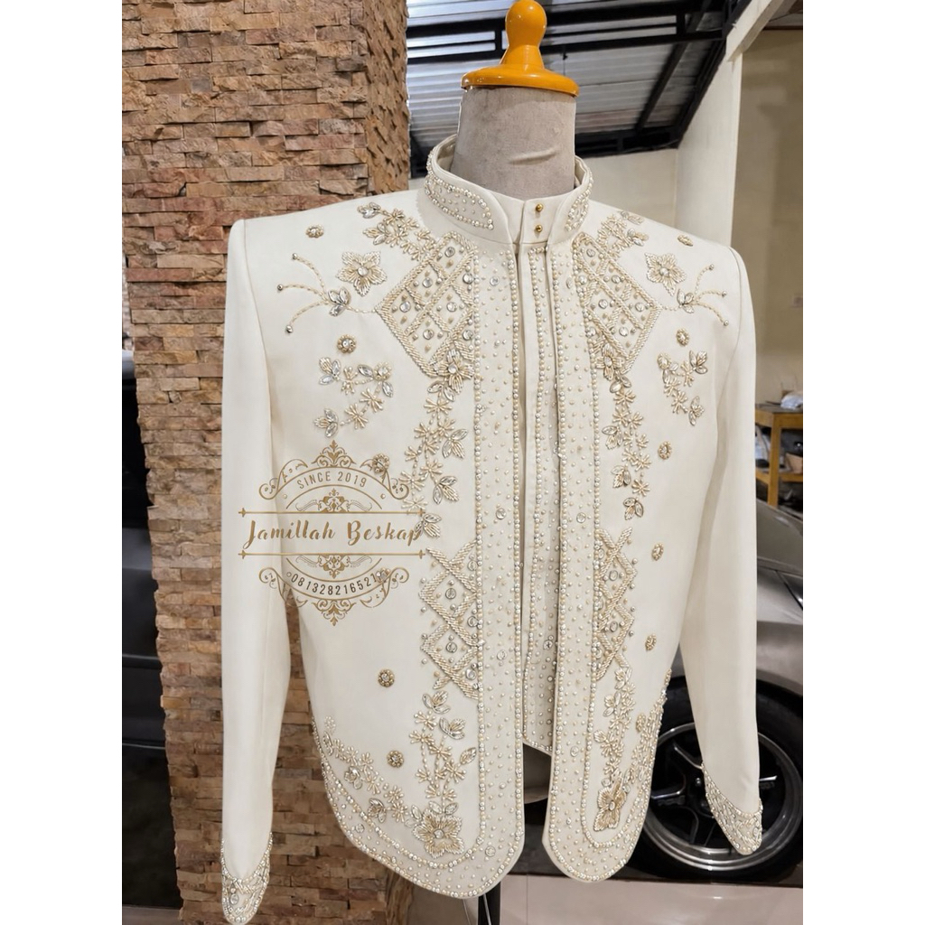 Beskap pengantin pria || beskap maroon || beskap denim || denim jawa|| beskap krem || beskap resepsi
