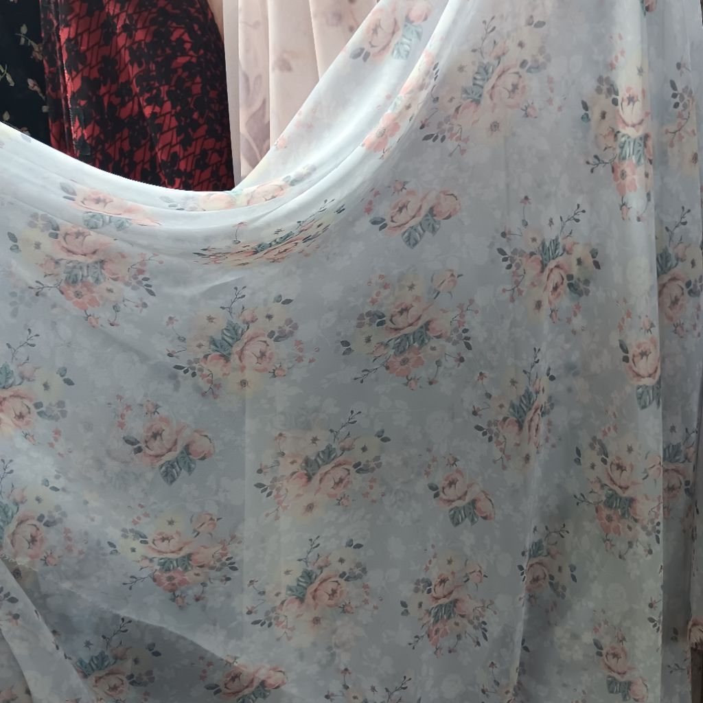 Kain Ceruty Baby Doll / Bahan Ceruti untuk Jilbab, Pashmina, & GamisCeruty Babydoll Armani Premium O
