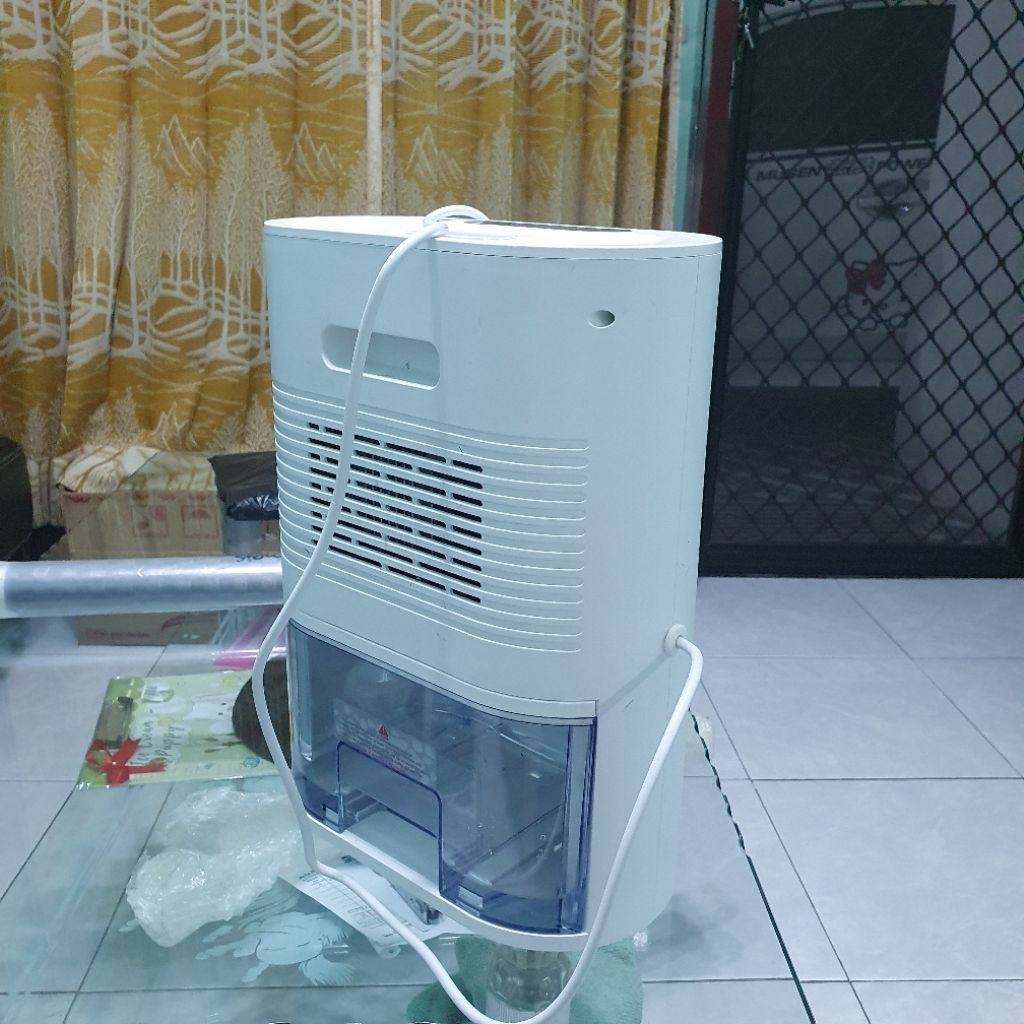 Simplus Dehumidifier C7