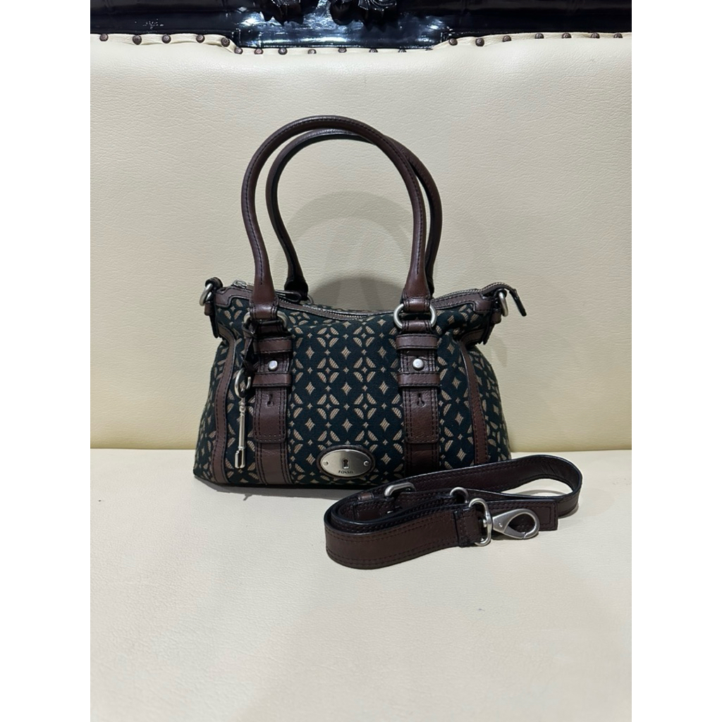 Fossil Maddox Pecan Size M
