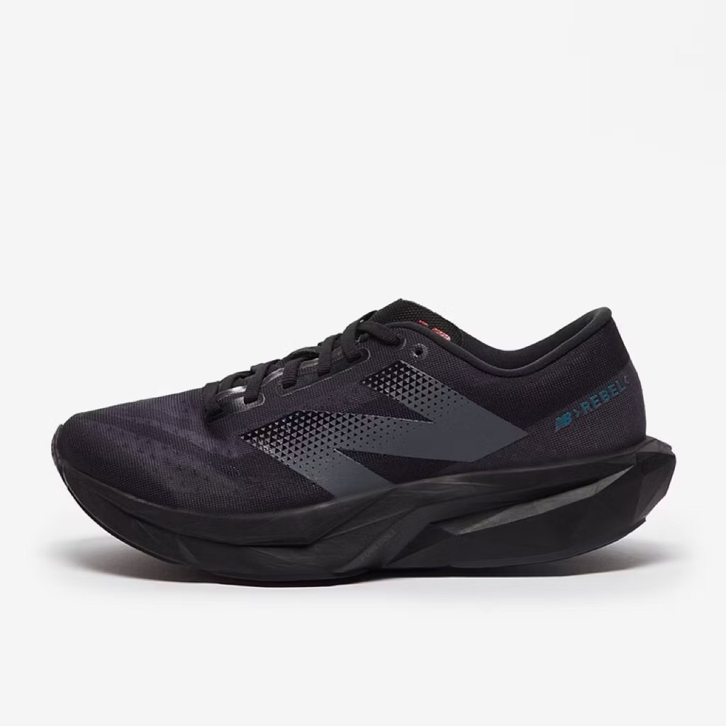 Sepatu Lari Fuelcell Rebel V5 Black