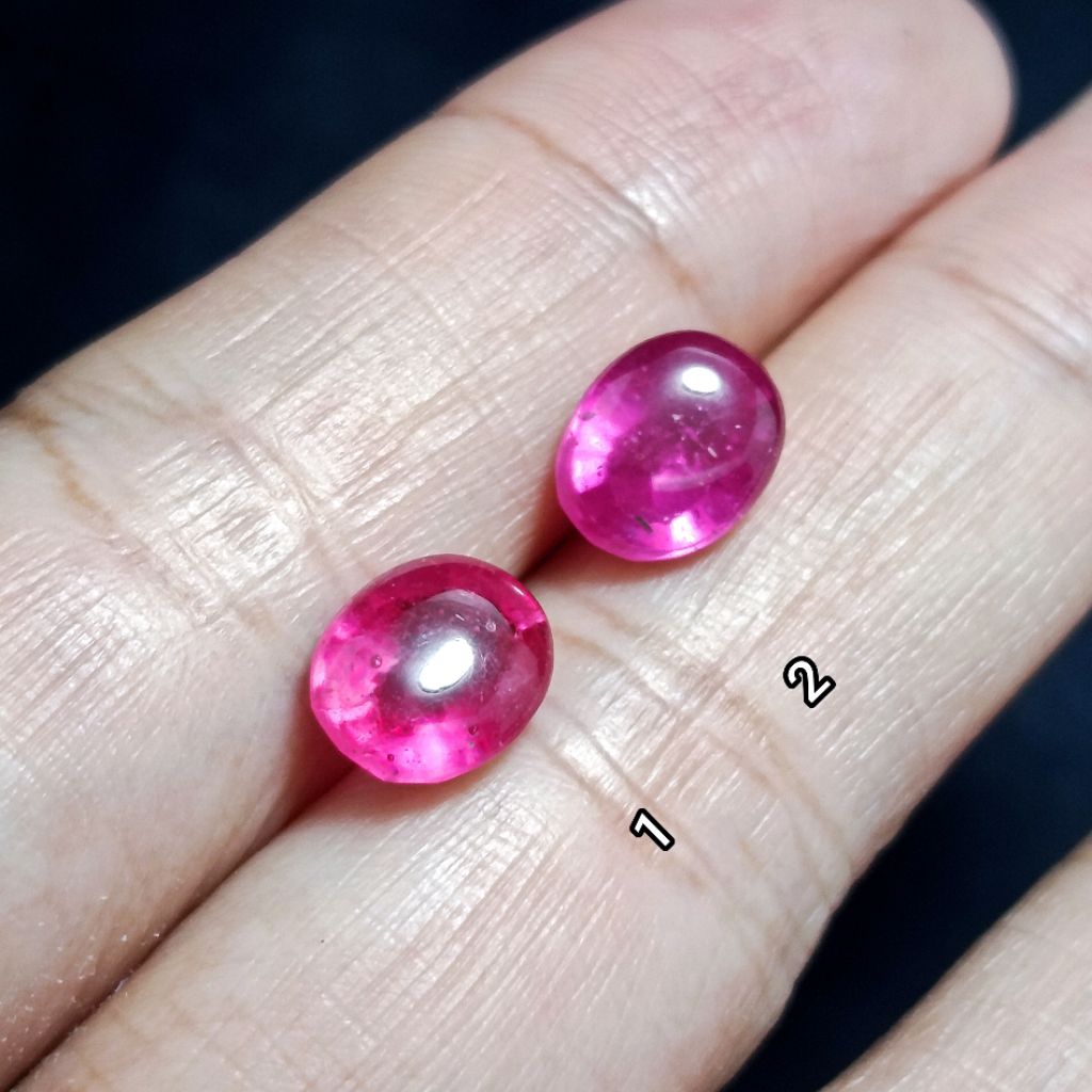 Natural Permata Merah Rubi Kating Bawah HQ - Red Ruby Oval Cutting Bawah Asli