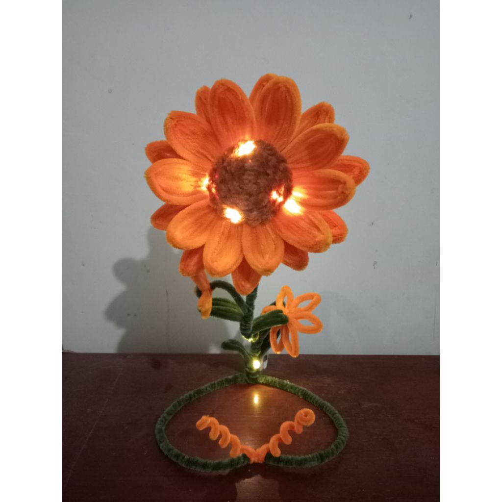 Lampu Hias Meja SunFlower kerajinan tangan lampu tidur kawat bulu pipe cleaner