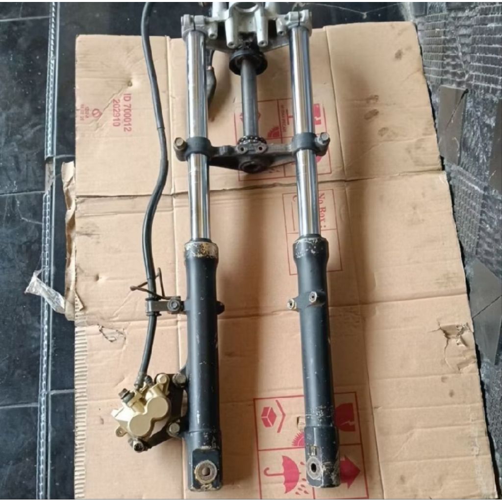 1Set Shock Depan Vixion Old Original Copotan