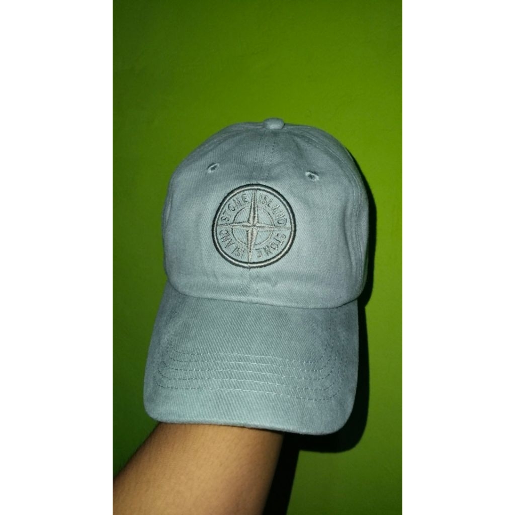 Topi stone island