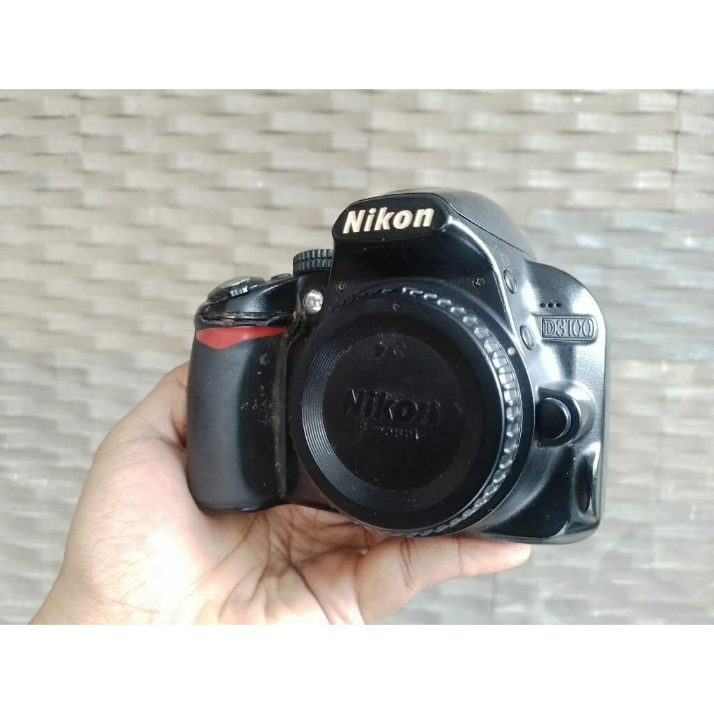 Nikon D3100 Body Only vignet