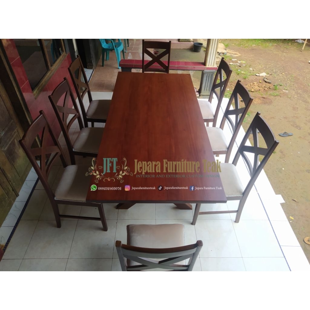 MEJA MAKAN JATI MINIMALIS KURSI 8