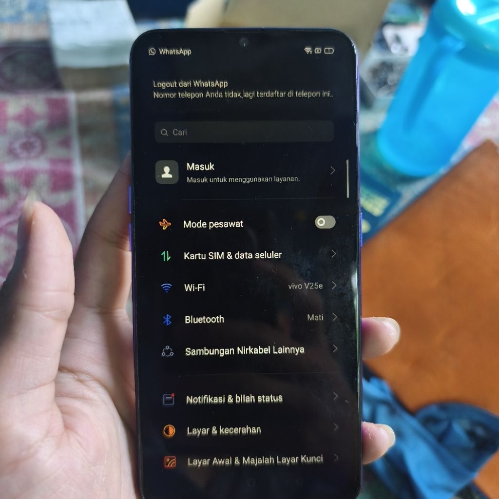 LCD TOUCHRIN OPPO F11 DI KIRIM BERIKUT FRAME NYA MINUS ADA DEN PUTIH DI LAYAR  ORIGINAL COPOTAN BERG