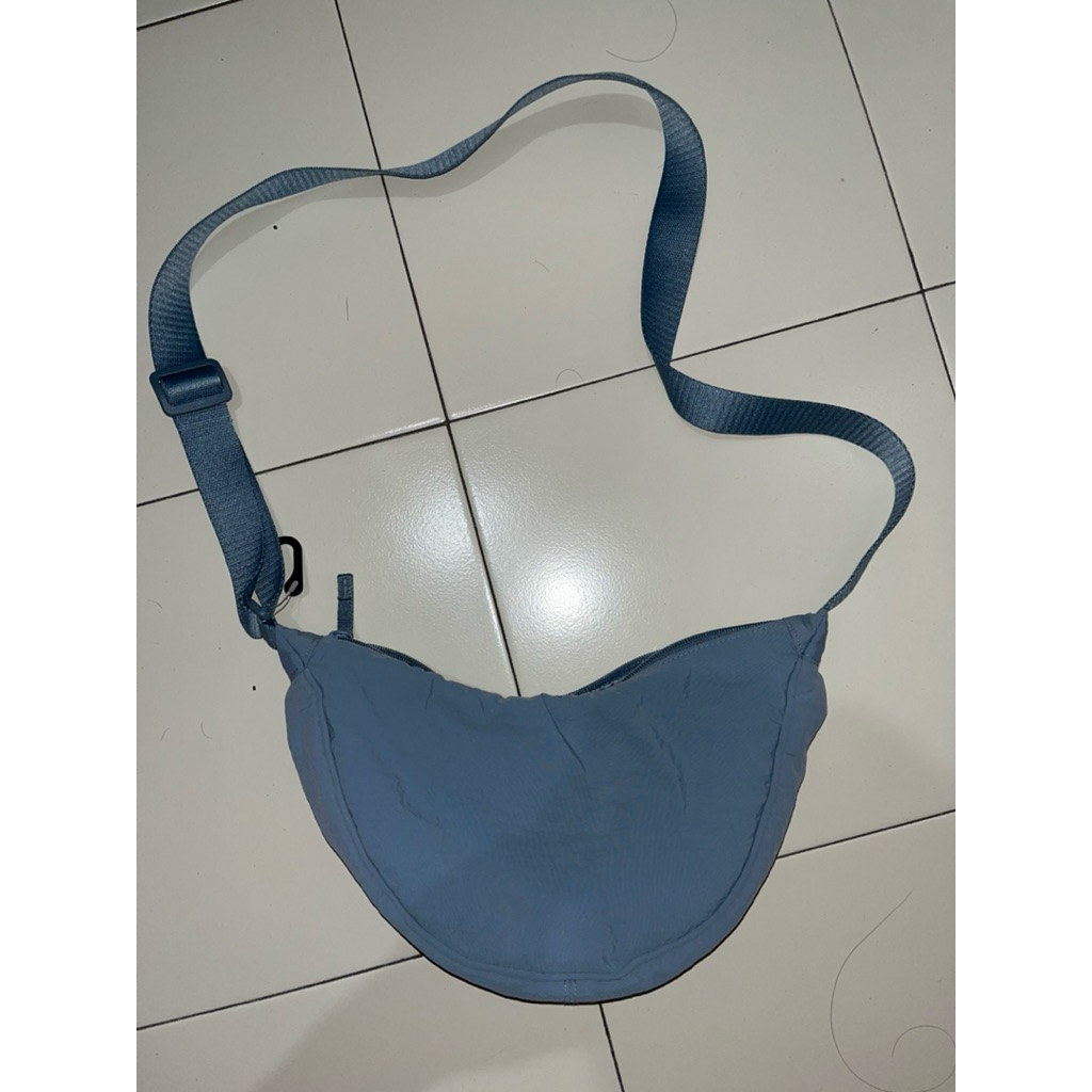 Uniqlo Sling Bag