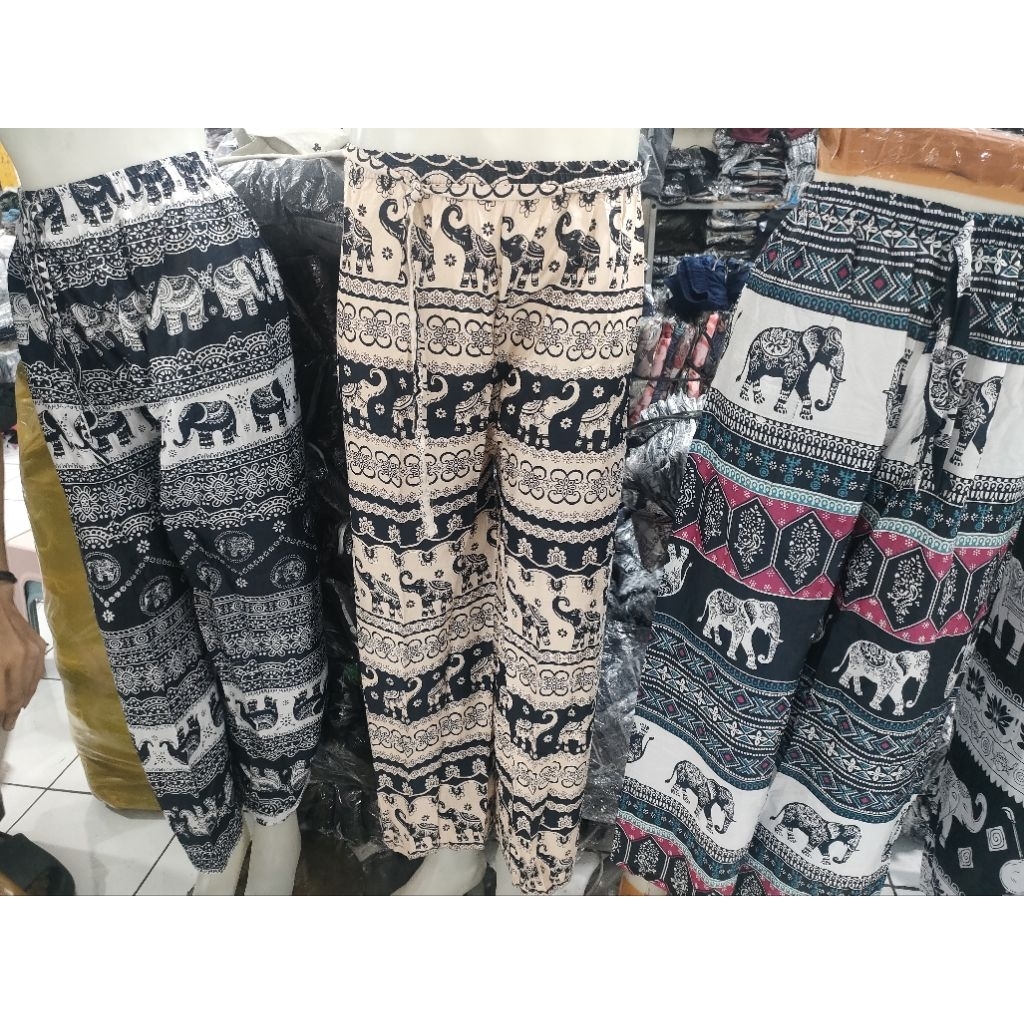 CELANA KULOT RAYON MOTIF GAJAH / BUNGA JUMBO