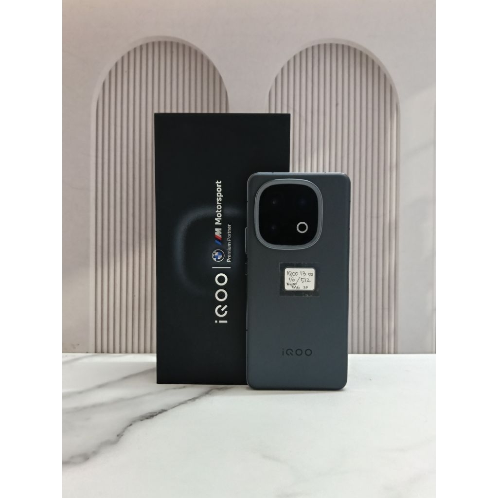 iqoo 13 5g 16/512 second