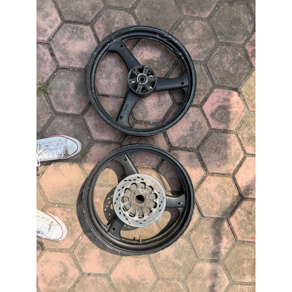 Velg palang 3 scorpio tapak lebar
