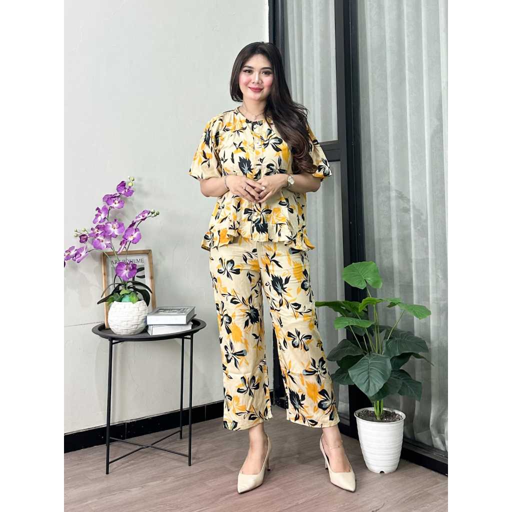 Setelan Wanita Baju  Motif Bunga Baju Santai Rayon Celana Panjang Adem Dan Style Nayaman