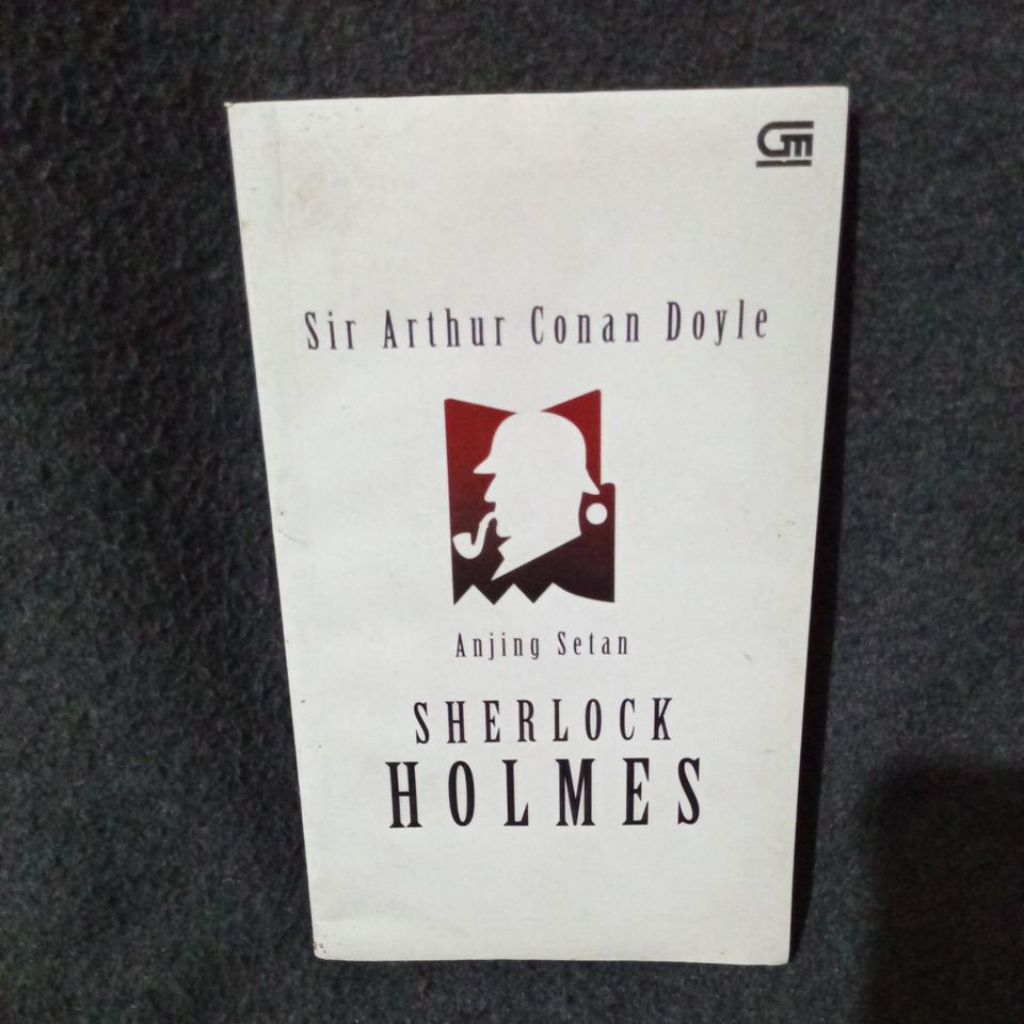 BUKU SIR ARTHUR CV ONAN DOYLE ANJING SETAN - SHERLOCK HOLMES