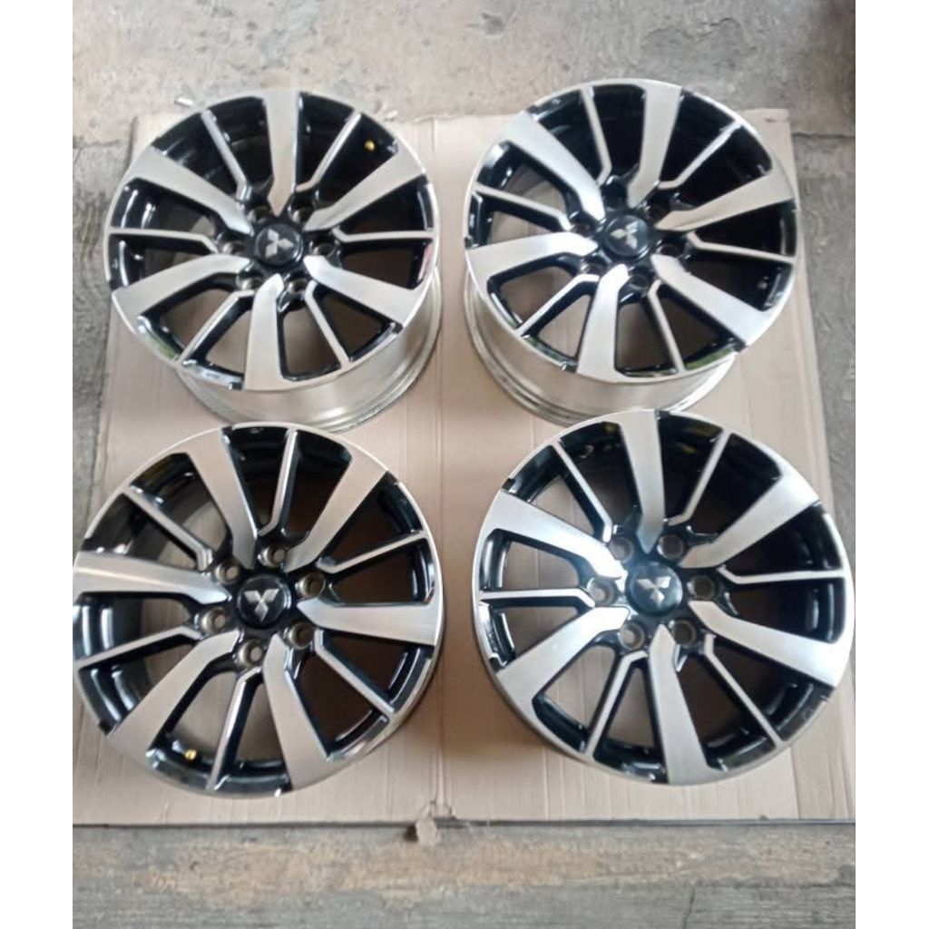 velg Pajero Dakar ring 18