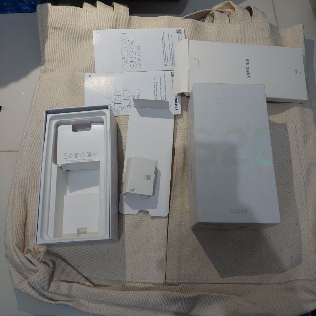 DUS BOX SAMSUNG S20 FE CLOUD WHITE BEKAS ORI COPOTAN ASLI