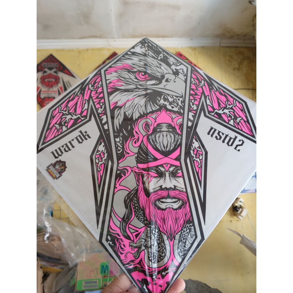 LAYANGAN WAROK TURNAMEN X NSTD pink+bonus 4 layangan super
