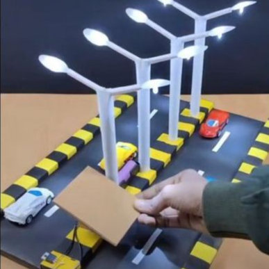 Diorama Lampu Rangkaian Panel Surya Nyala Otomatis