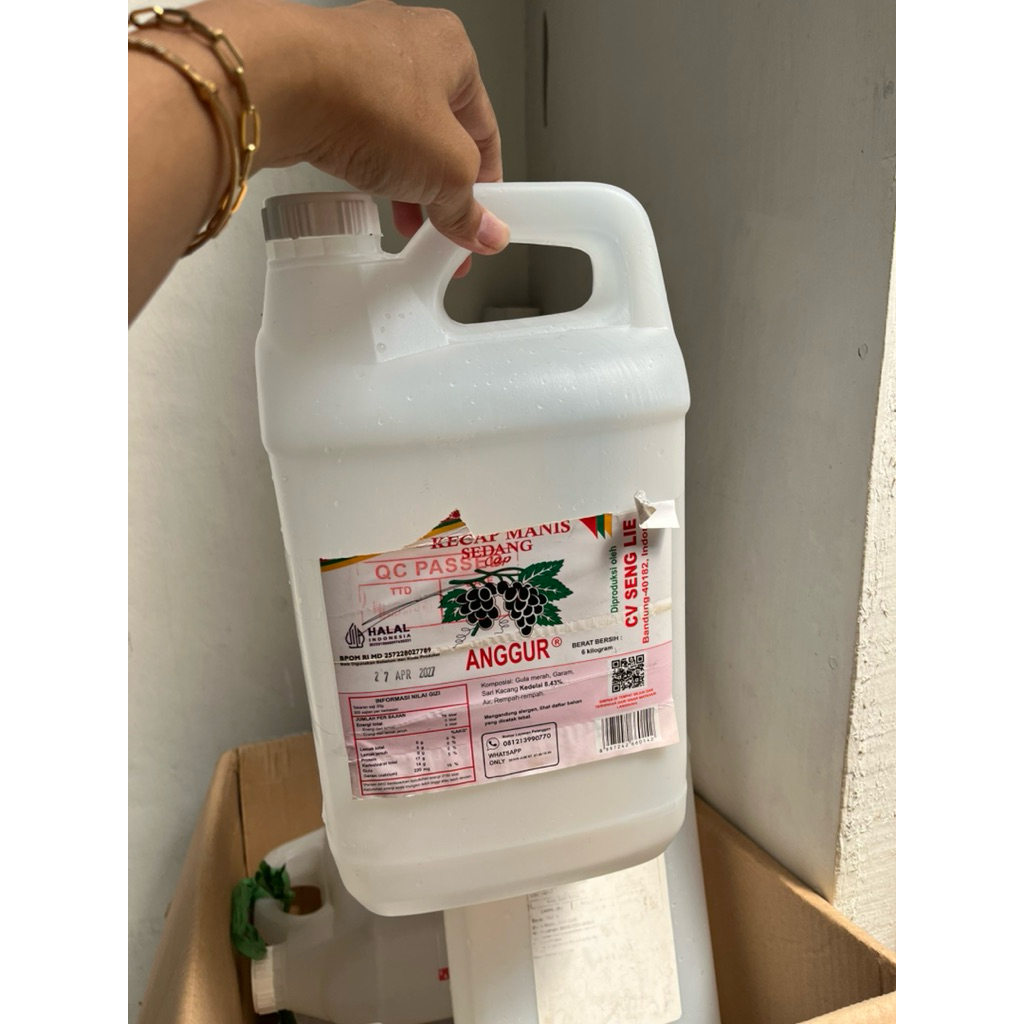 kompan bekas kecap sudah dicuci bersih / jrigen 5 liter