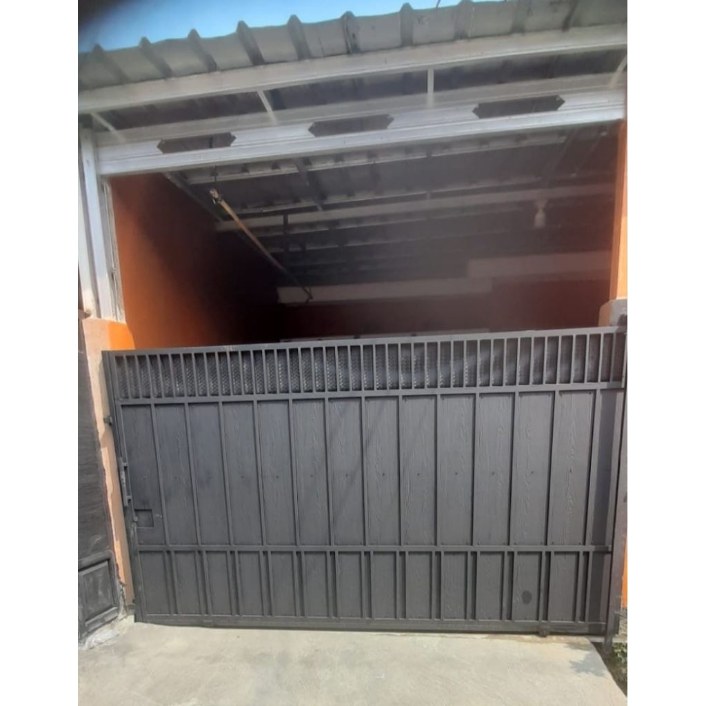 pintu pagar dorong kombinasi PPN grc,hollo dan plat polos