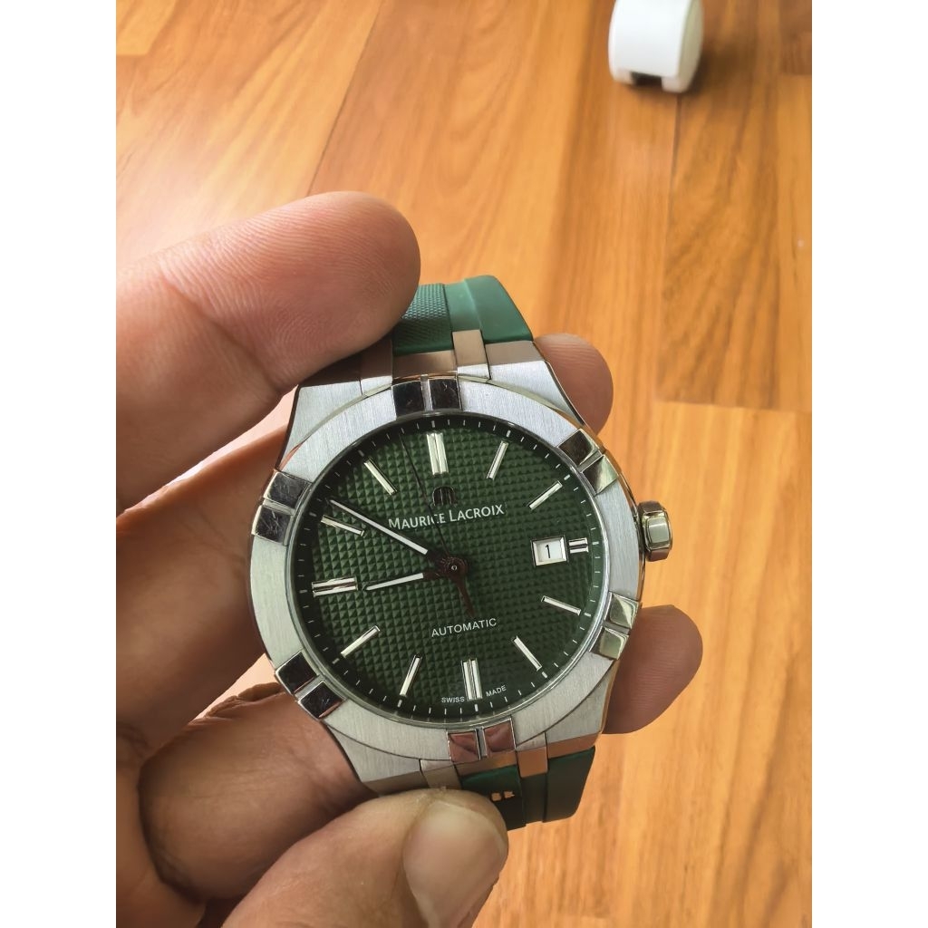 Maurice Lacroix Aikon Green waffle dial