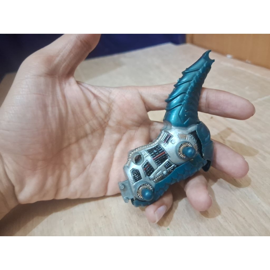 Mainan Figure BTX Zefiro Ron Mainan Kuda Terbang