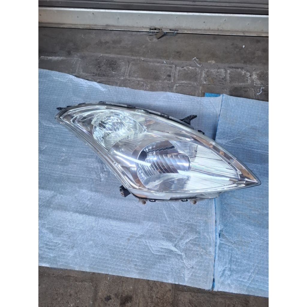 Headlamp lampu depan suzuki swift 2012 2013 2014 original