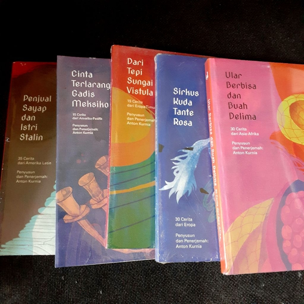 Buku Cerpen Penulis Populer Dunia Set Lengkap 5 Buku ( Fyodor, Kafka, Dickens, Tolstoy, Murakami, Or